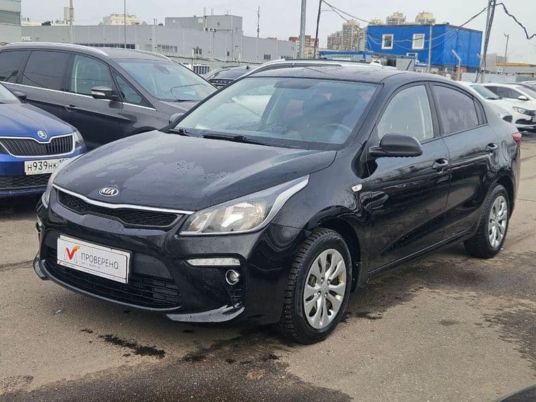 KIA Rio 2018 года, 72 395 км - вид 1