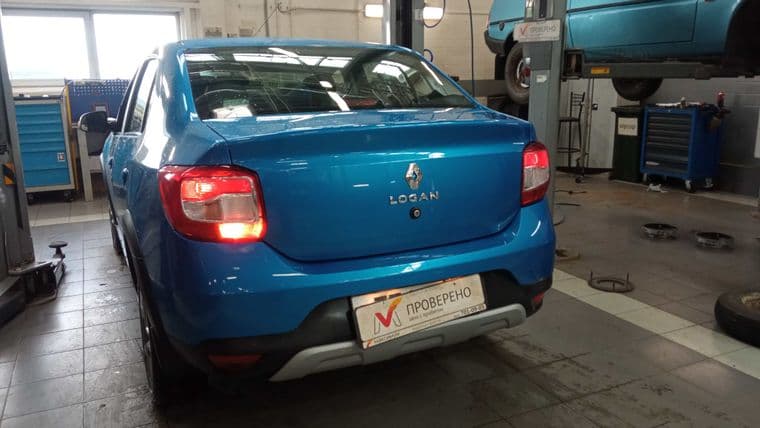 Renault Logan Stepway, 2019 - вид 3