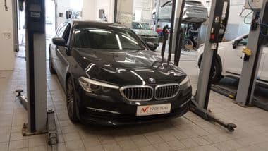 BMW 5 Серия 2019 года, 71 965 км - вид 1