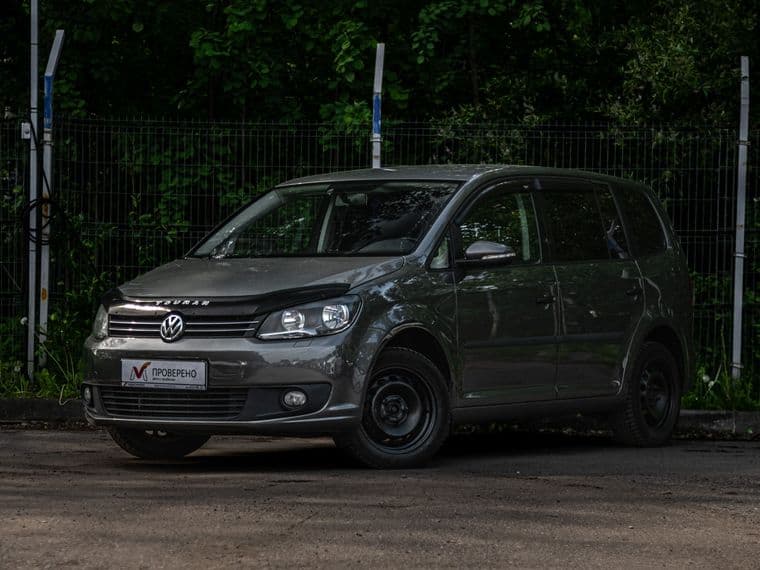 Volkswagen Touran, 2011