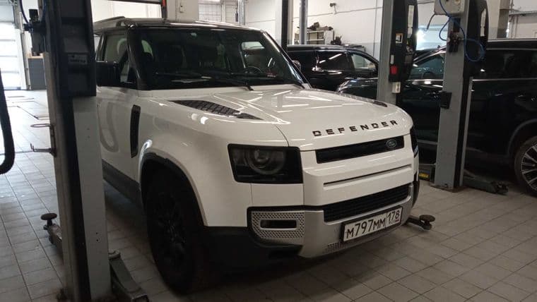 Land Rover Defender, 2020 - вид 1