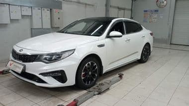 Kia Optima 2019 года, 120 000 км - вид 1