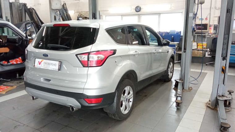 Ford Kuga, 2017 - вид 2