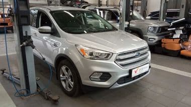 Ford Kuga 2017 года, 97 000 км - вид 2