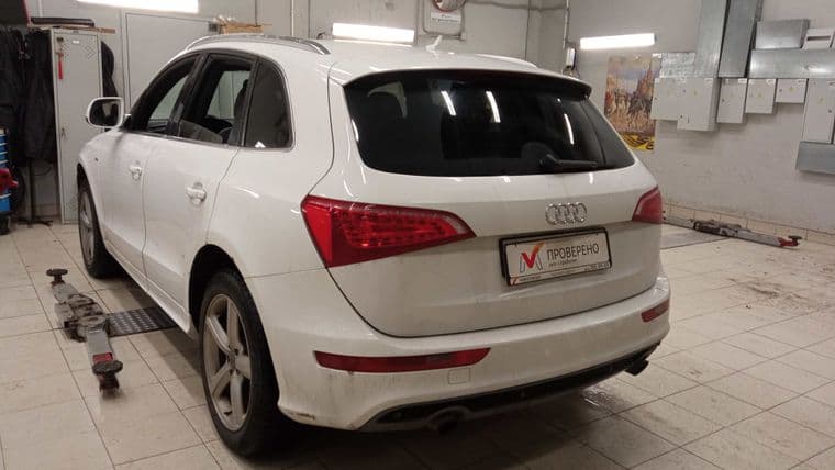 Audi Q5, 2010 - вид 3
