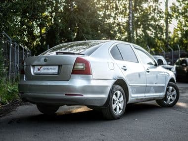 Skoda Octavia 2009 года, 284 975 км - вид 2