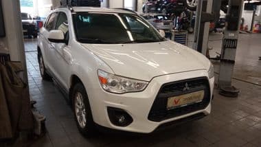 Mitsubishi ASX 2014 года, 206 714 км - вид 2