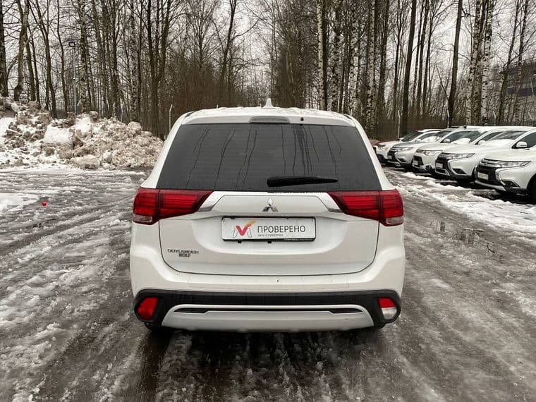 Mitsubishi Outlander, 2020 - вид 4