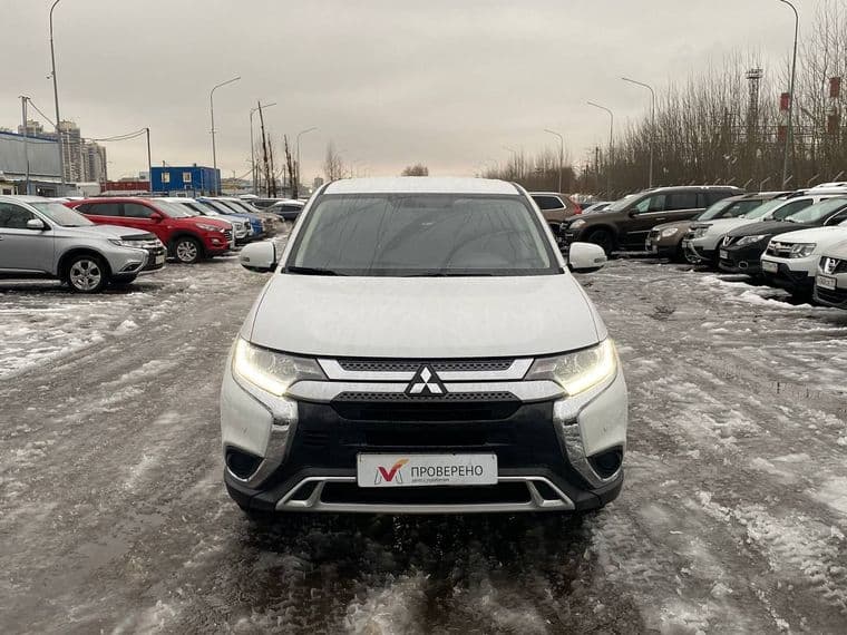 Mitsubishi Outlander, 2020 - вид 1