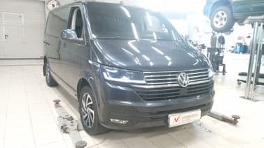 Volkswagen Multivan 2020 года, 59 046 км - вид 2