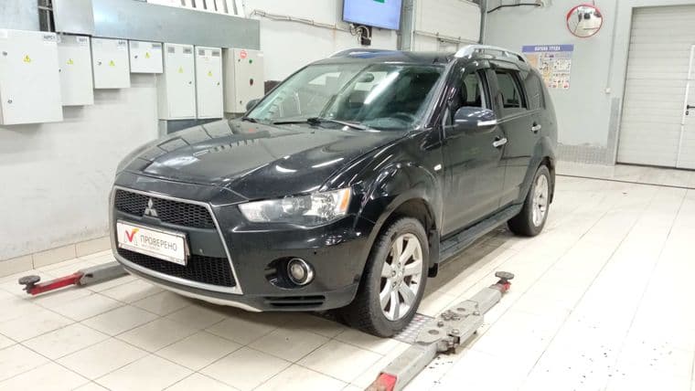 Mitsubishi Outlander, 2010