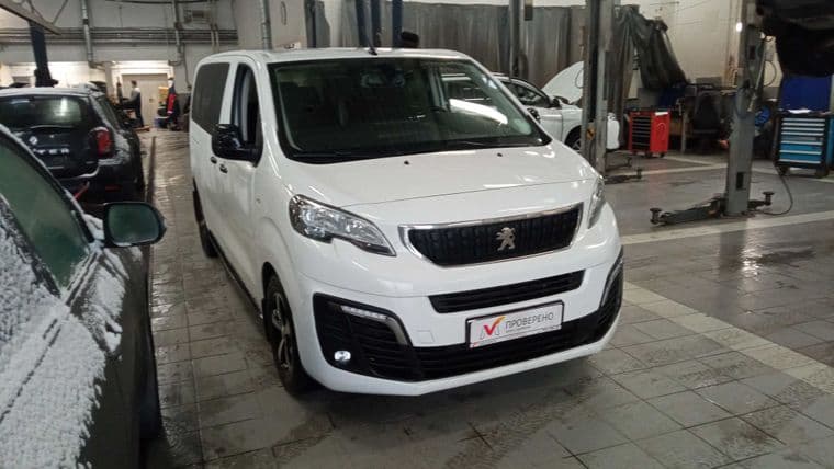 Peugeot Traveller, 2021 - вид 1
