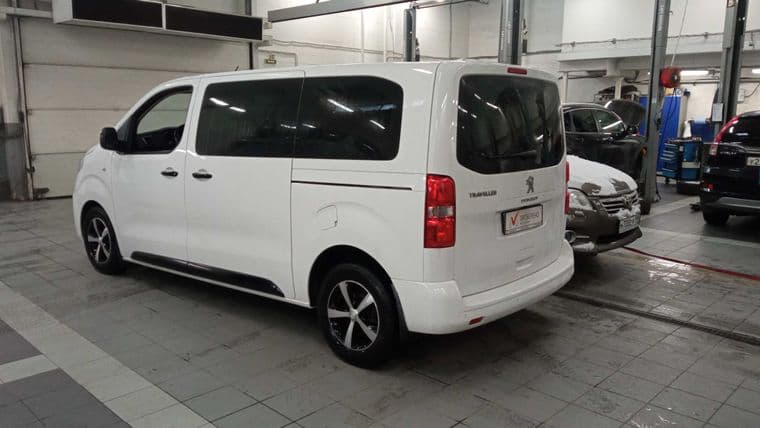 Peugeot Traveller, 2021 - вид 3