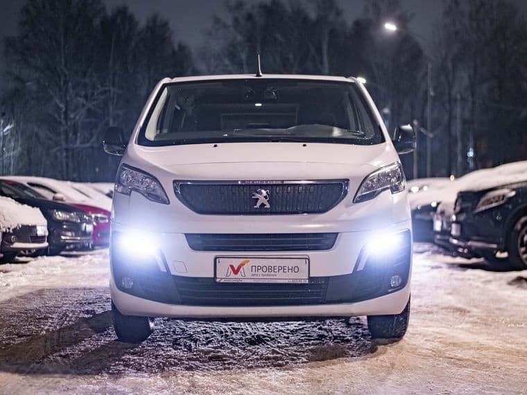 Peugeot Traveller, 2021 - вид 2