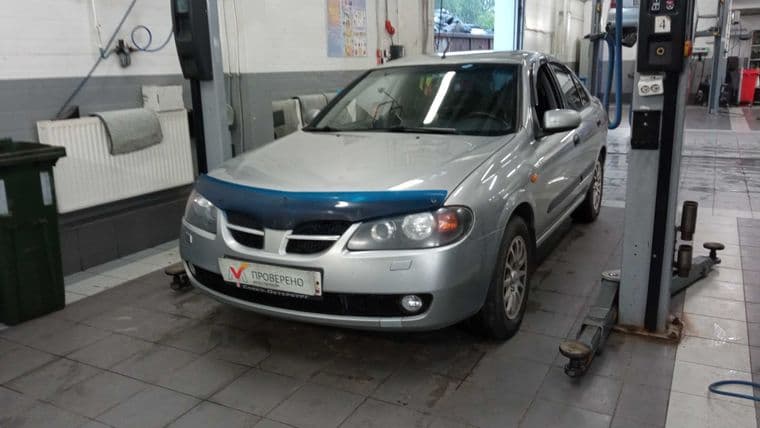 Nissan Almera, 2004