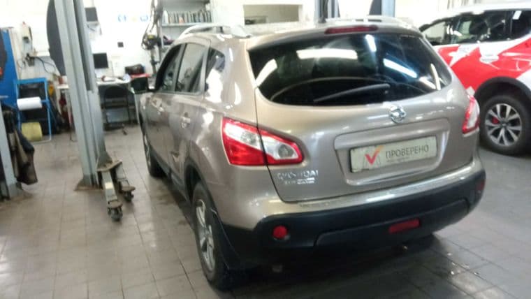 Nissan Qashqai, 2011 - вид 3