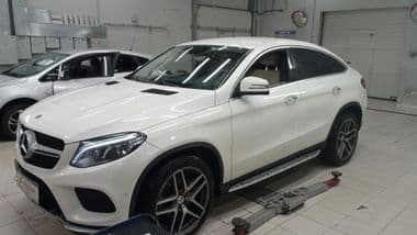 Mercedes-Benz GLE-класс Coupe 2018 года, 184 062 км - вид 1