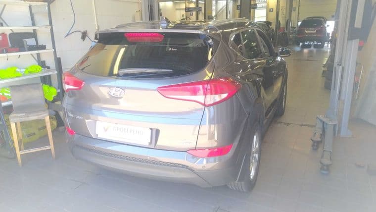 Hyundai Tucson, 2018 - вид 2