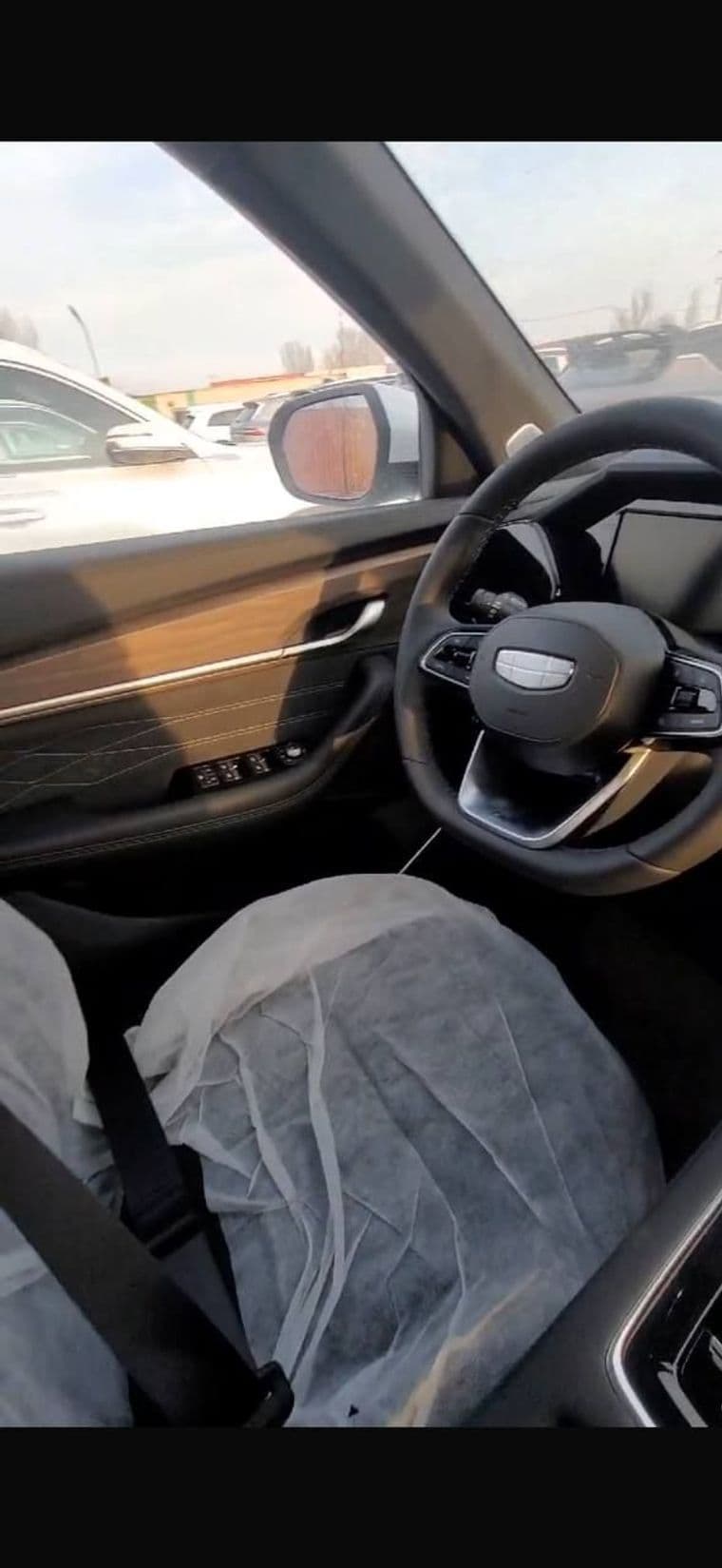 Geely Monjaro, 2025 - вид 4