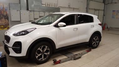 KIA Sportage 2019 года, 79 562 км - вид 1