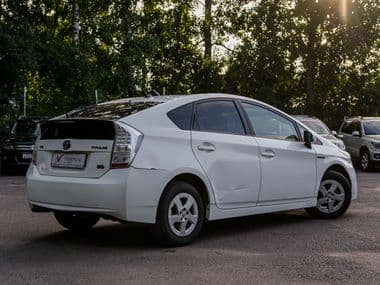 Toyota Prius 2009 года, 335 871 км - вид 2