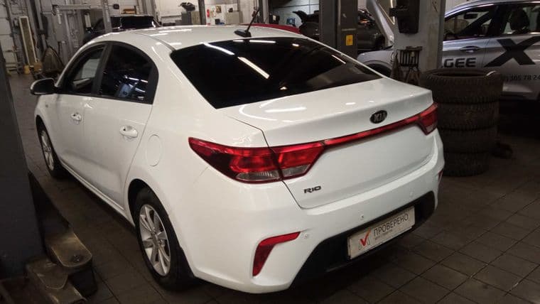 KIA Rio, 2018 - вид 3