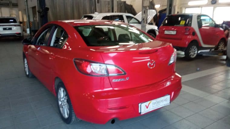 Mazda 3, 2011 - вид 3