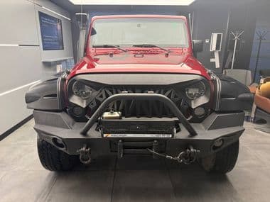 Jeep Wrangler 2011 года, 57 037 км - вид 2
