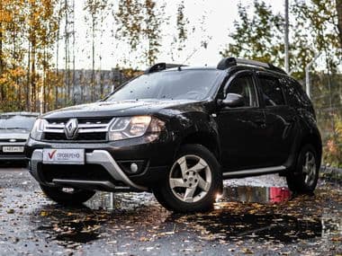 Renault Duster 2017 года, 136 000 км - вид 1