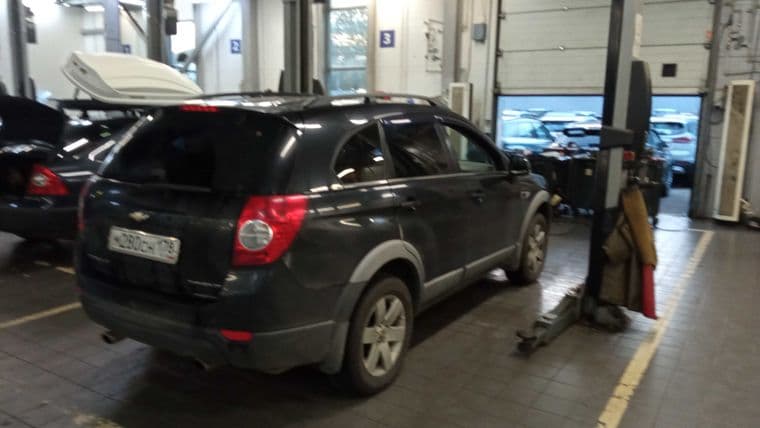 Chevrolet Captiva, 2012 - вид 2