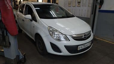 Opel Corsa 2013 года, 281 290 км - вид 2