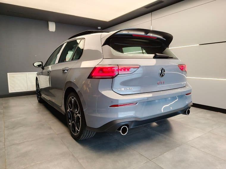 Volkswagen Golf GTI, 2025 - вид 3