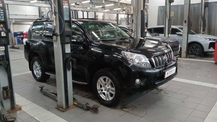 Toyota Land Cruiser Prado 2012 года, 224 373 км - вид 2
