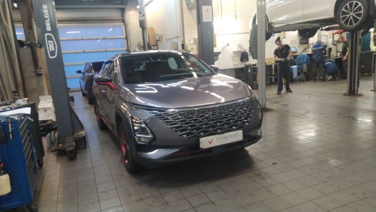 Omoda C5 2022 года, 40 000 км - вид 2