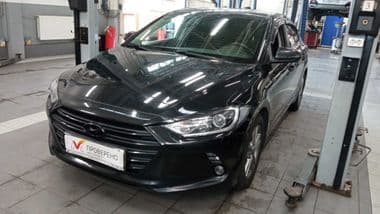 Hyundai Elantra 2018 года, 87 282 км - вид 1