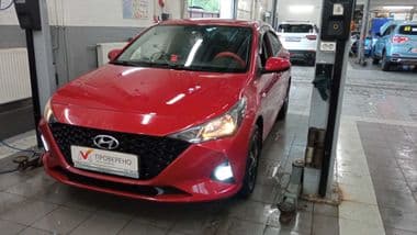 Hyundai Solaris 2020 года, 90 001 км - вид 1