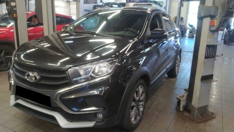 ВАЗ (LADA) XRAY Cross 2019 года, 140 961 км - вид 1