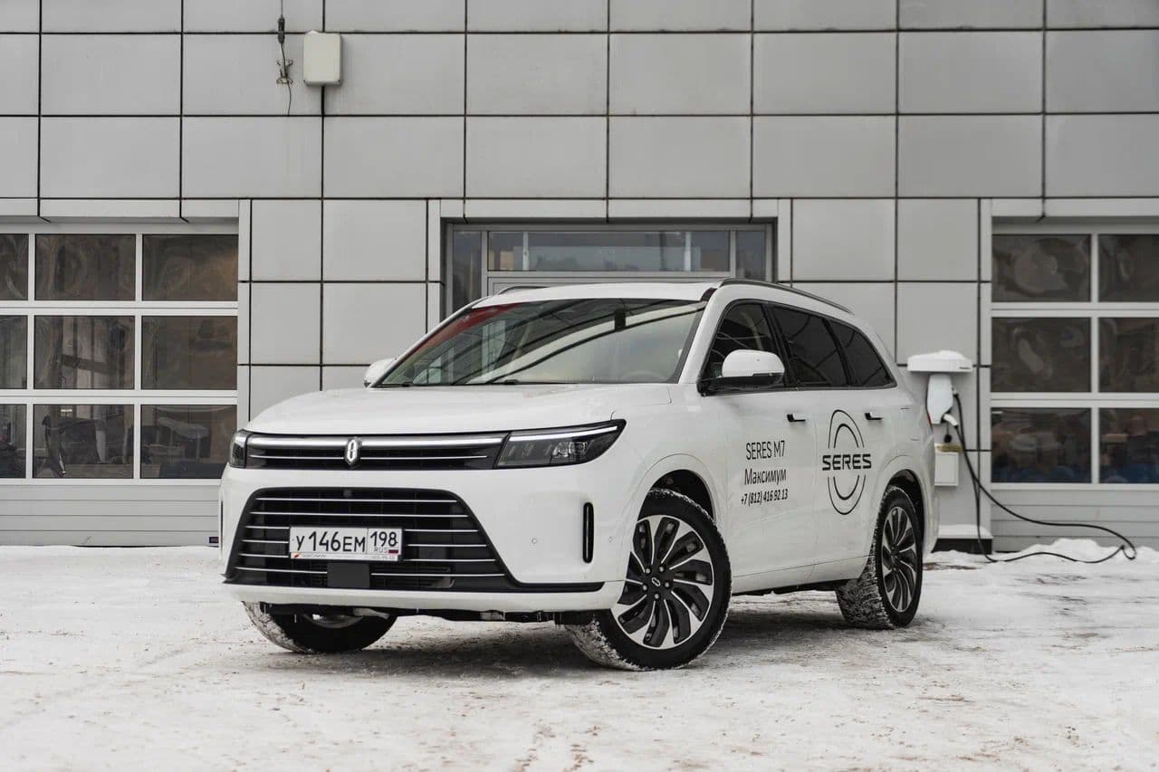 AITO M7 2023 года, 4 189 км - вид 1