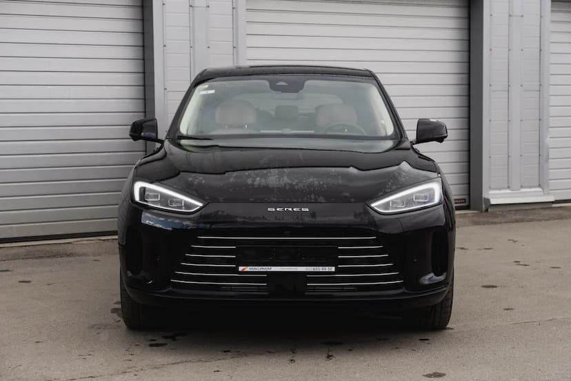 Seres M5 2024 года, 6 238 км - вид 2