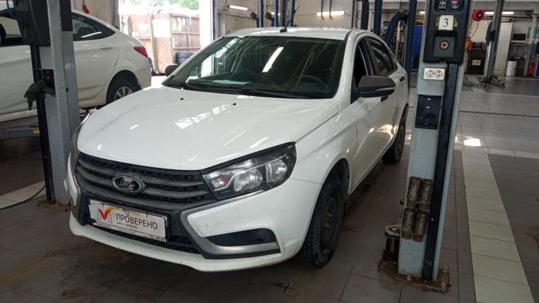 ВАЗ (LADA) Vesta 2018 года, 176 812 км - вид 1 ВАЗ (LADA) Vesta 2018 года, 176 812 км - вид 1