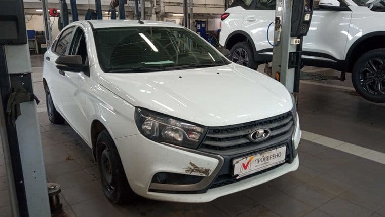 ВАЗ (LADA) Vesta 2018 года, 176 812 км - вид 2 ВАЗ (LADA) Vesta 2018 года, 176 812 км - вид 2