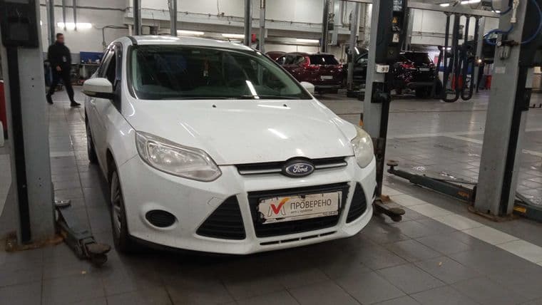 Ford Focus 2013 года, 332 249 км | VIN 35244 - вид 2 Ford Focus 2013 года, 332 249 км | VIN 35244 - вид 2