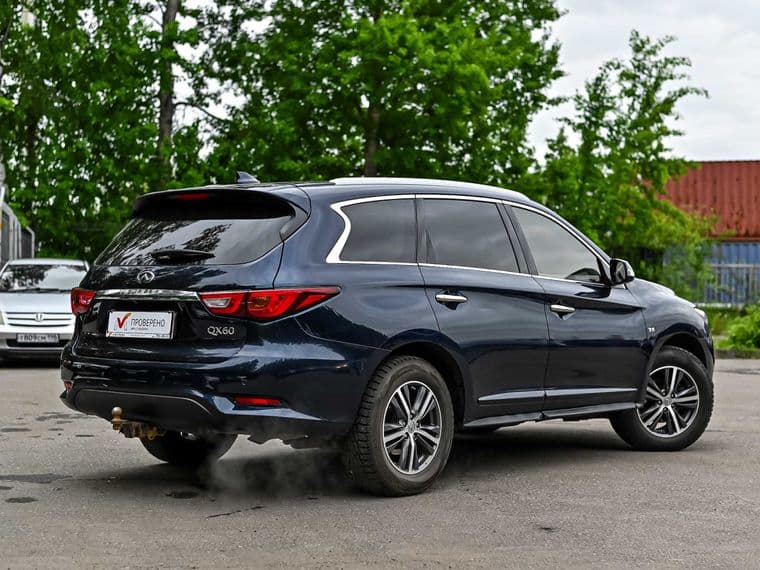 Infiniti QX60 2017 года, 171 832 км - вид 2 Infiniti QX60 2017 года, 171 832 км - вид 2