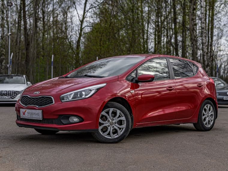 KIA Ceed 2013 года, 235 158 км - вид 1 KIA Ceed 2013 года, 235 158 км - вид 1