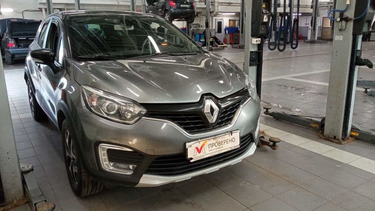 Renault Kaptur 2016 года, 136 338 км - вид 2 Renault Kaptur 2016 года, 136 338 км - вид 2