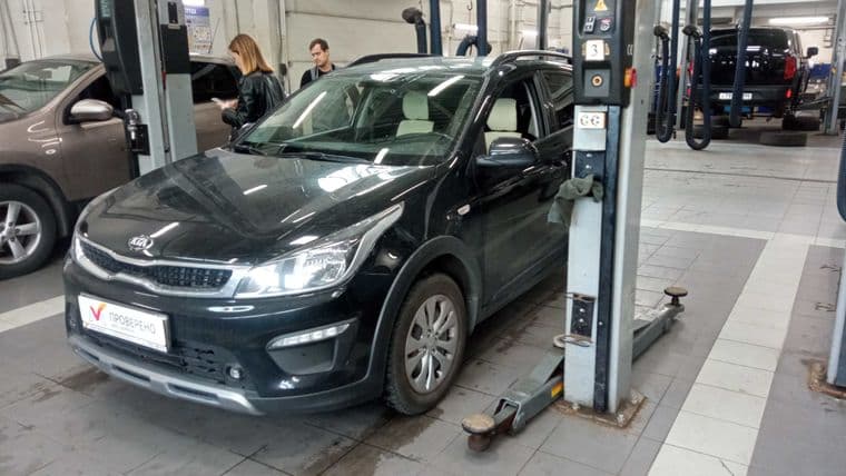 KIA Rio X-Line 2019 года, 129 485 км - вид 1 KIA Rio X-Line 2019 года, 129 485 км - вид 1