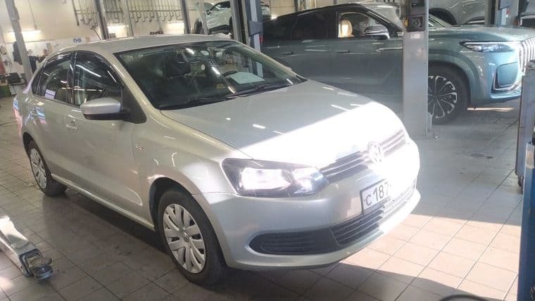 Volkswagen Polo 2014 года, 120 871 км - вид 2 Volkswagen Polo 2014 года, 120 871 км - вид 2