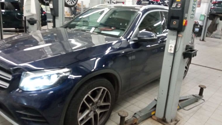 Mercedes-Benz GLC-класс 2019 года, 91 839 км | VIN 56011 - вид 2 Mercedes-Benz GLC-класс 2019 года, 91 839 км | VIN 56011 - вид 2