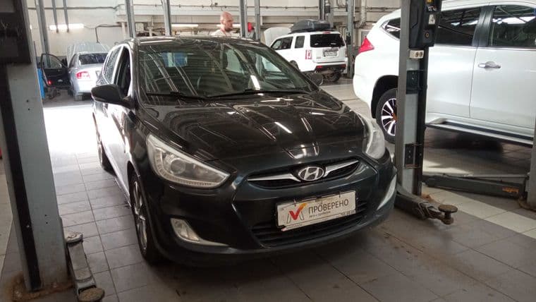 Hyundai Solaris 2014 года, 194 783 км - вид 2 Hyundai Solaris 2014 года, 194 783 км - вид 2