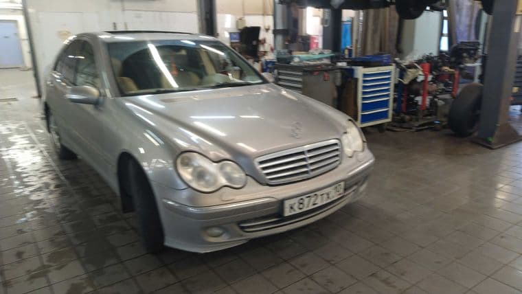 Mercedes-Benz C-класс 2006 года, 317 119 км | VIN 51248 - вид 2 Mercedes-Benz C-класс 2006 года, 317 119 км | VIN 51248 - вид 2